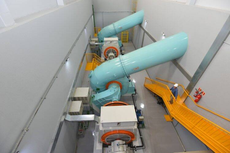 Em mais uma visita ao Paraná, Bolsonaro assina pacote de obras financiadas pela Itaipu