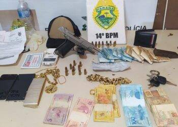 Homens assaltam loja de veículos no Morumbi, batem carro durante fuga e são presos