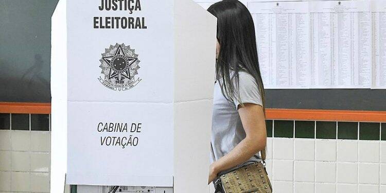 Na hora do voto, adotar medidas de prevenção à Covid-19 é fundamental
