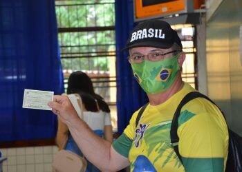 Ranieri Marchioro (PRTB) votou na Escola Municipal Professora Elenice Milhorança