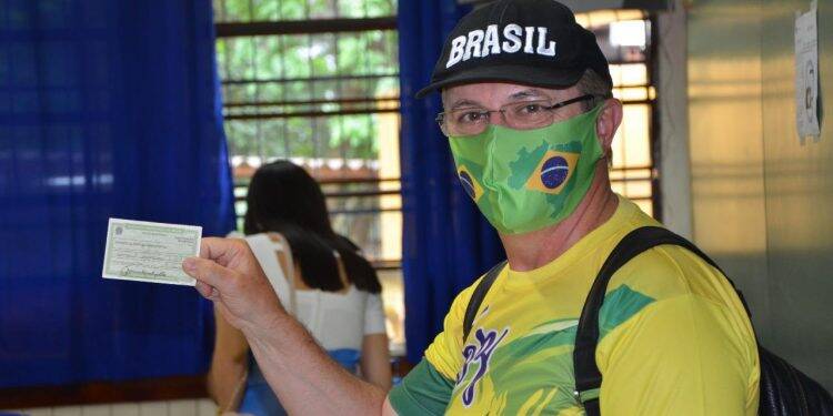 Ranieri Marchioro (PRTB) votou na Escola Municipal Professora Elenice Milhorança