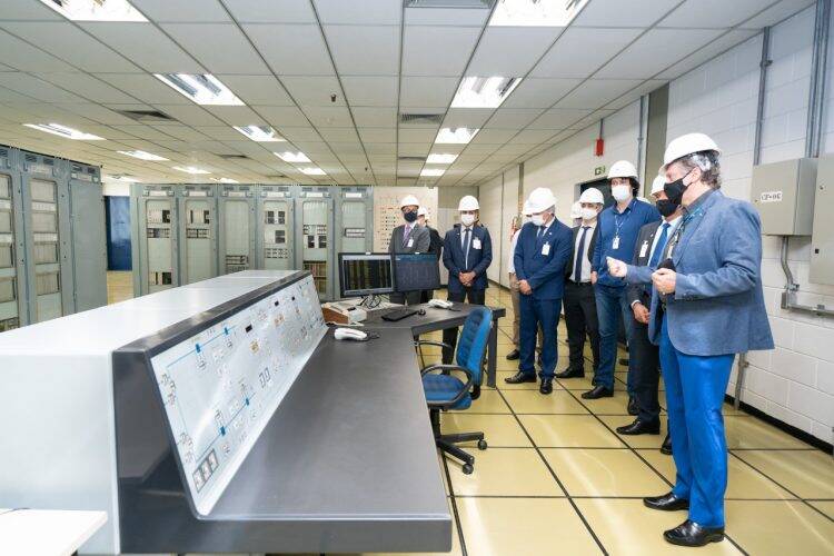 General Silva e Luna faz primeira visita à subestação de Furnas, em Foz do Iguaçu