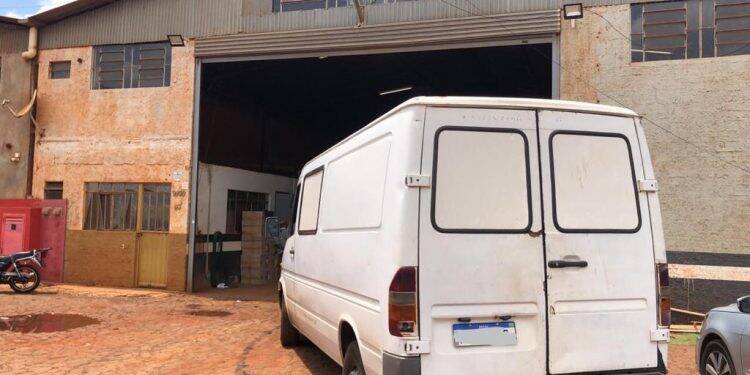 Receita Federal desarticula depósito de mercadorias ilegais em Foz do Iguaçu