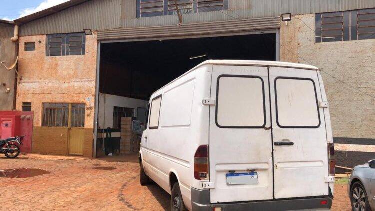 Receita Federal desarticula depósito de mercadorias ilegais em Foz do Iguaçu