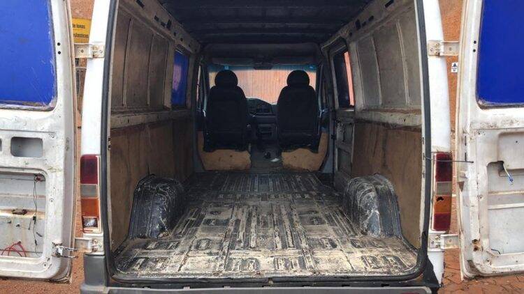 Receita Federal desarticula depósito de mercadorias ilegais em Foz do Iguaçu