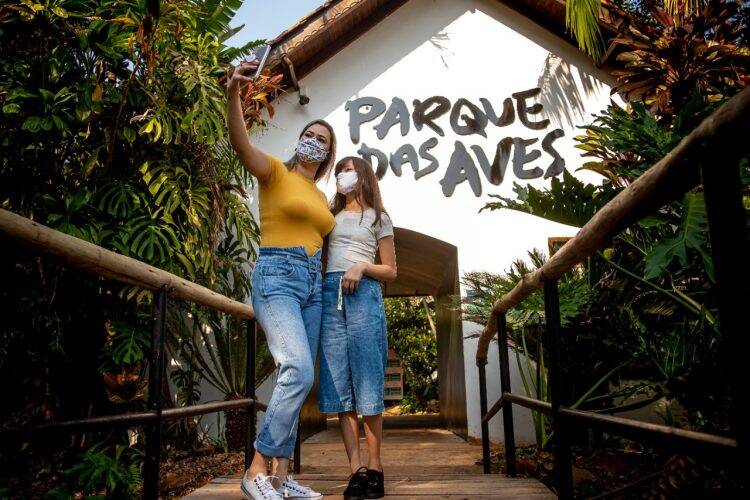 Parque das Aves volta a abrir às segundas-feiras