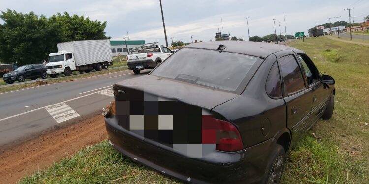 Polícia Civil identifica segundo suspeito em assalto à policial e apreende veículo utilizado no crime