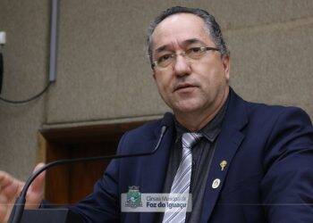 Celino Fertrin pede estudo para isenção ou redução de IPTU do próximo ano