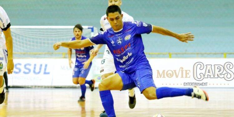 Foz Cataratas decide vaga nesta terça contra o Marreco