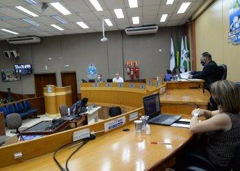 Saúde e educação mantêm maiores orçamentos para 2021