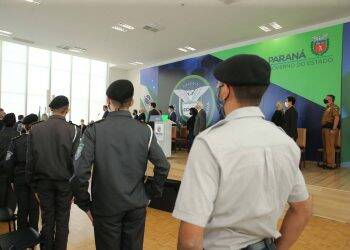 Justiça considera válida a consulta pública dos Colégios Cívico-Militares