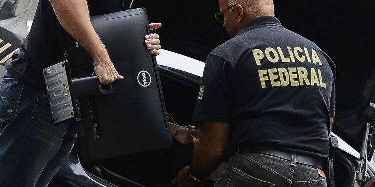 PF prende em Portugal suspeito de invasão hacker ao TSE