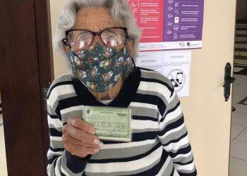 Eleitora de 108 anos vota em Pato Branco