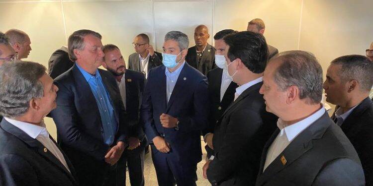 Presidente Bolsonaro chega à Foz do Iguaçu