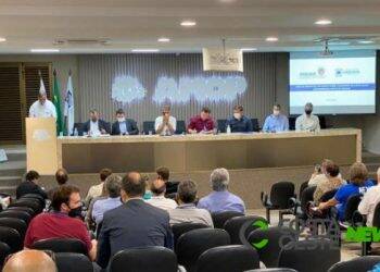 Prefeitos da Amop descartam fechamento do comércio e definem medidas preventivas