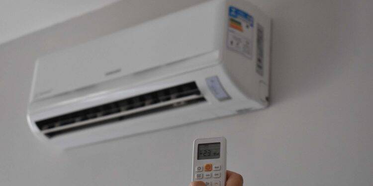 Uso eficiente do ar-condicionado garante economia na conta de luz