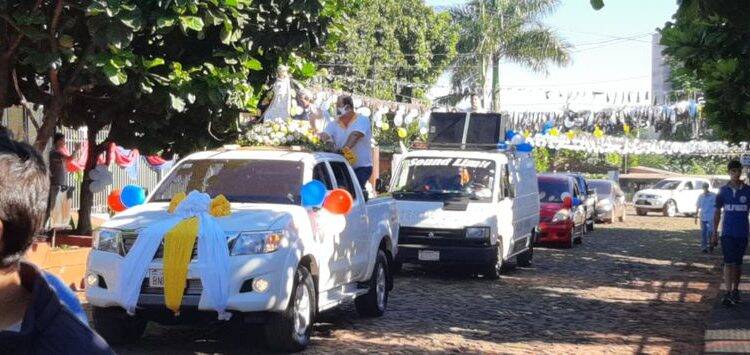 Carreata em homenagem a Virgem de Caacupe em CDE