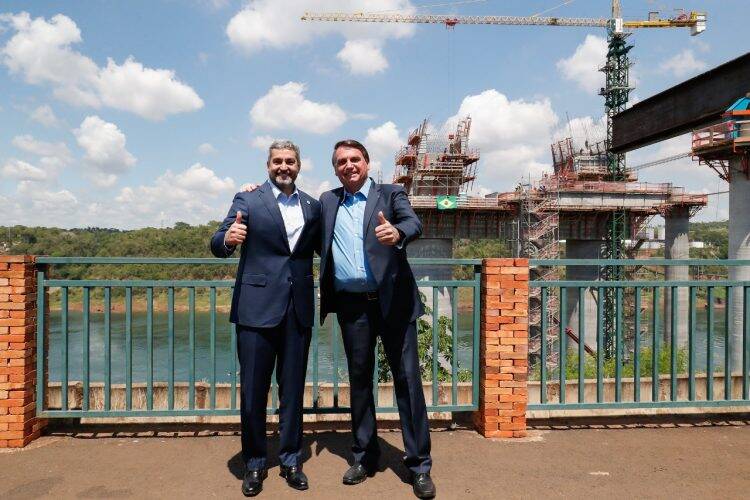 Em visita a Foz do Iguaçu, Bolsonaro reforça bom relacionamento com o Paraguai