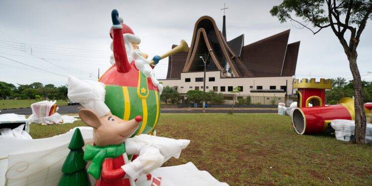 Natal de Luzes da Itaipu também poderá ser visto em circuito de sistema drive-thru