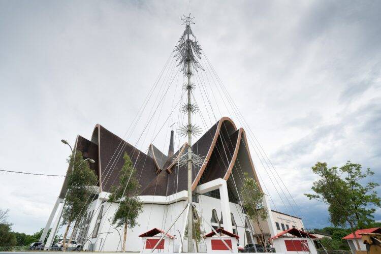 Natal de Luzes da Itaipu também poderá ser visto em circuito de sistema drive-thru