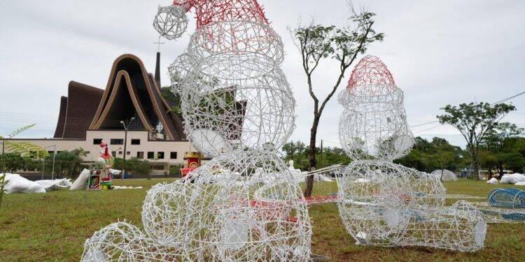 Tudo pronto para o Natal de Luzes da Itaipu; abertura será neste sábado (5)