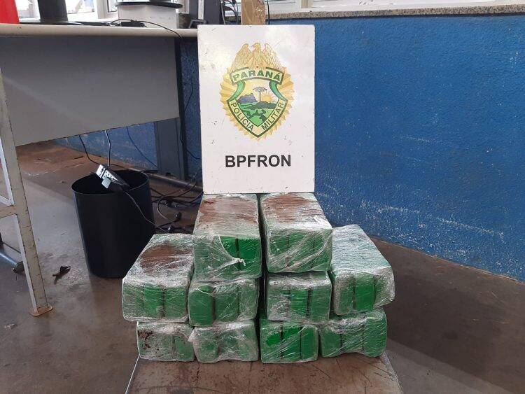 Homem é preso em Foz ao ser flagrado transportando maconha em ônibus