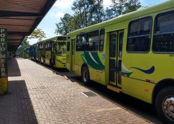 Começa greve do transporte coletivo sem garantias de retorno no horário de pico