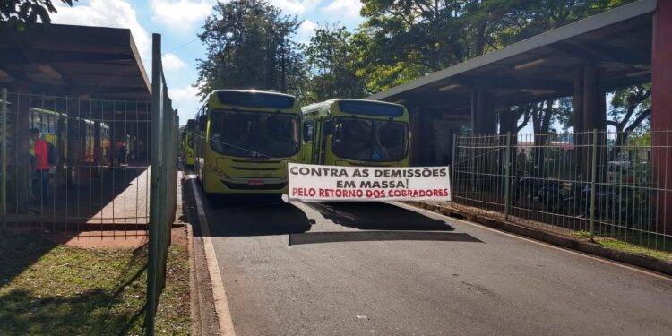Transporte Coletivo não irá circular ao meio dia e pode não circular a noite