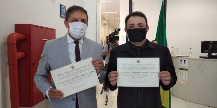 Prefeito reeleito Chico Brasileiro é diplomado pela Justiça Eleitoral