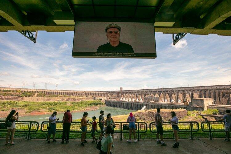 Turismo seguro de Itaipu dá show e prepara surpresas para feriadão do Ano-Novo