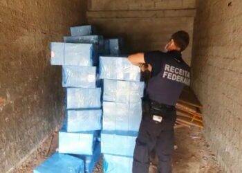 Receita Federal desarticula dois depósitos de mercadorias em Foz