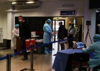 Paraguai restringe entrada de viajantes do Reino Unido