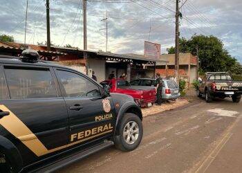 Operação contra o tráfico de drogas cumpre mandados em STI