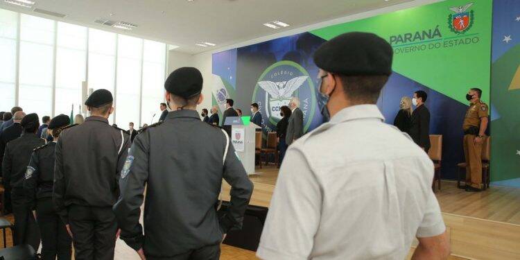 Edital abre 806 vagas para o programa de colégios cívico-militares