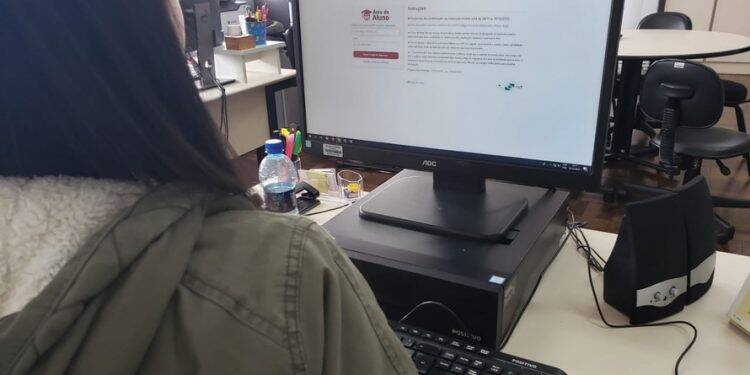 Prazo para matrícula na rede estadual vai até dia 18 de dezembro