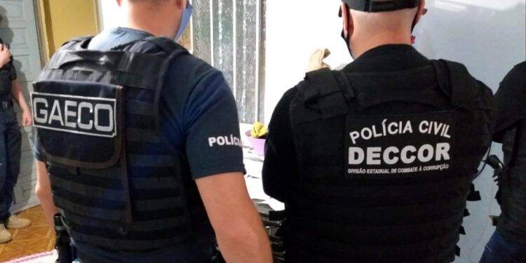 Polícia deflagra operação contra fraudes na prestação de serviços de saúde