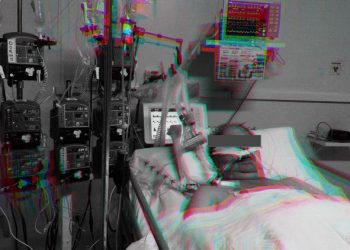 Médica faz relato emocionante após entubar o próprio pai e perdê-lo para Covid-19 no Paraná