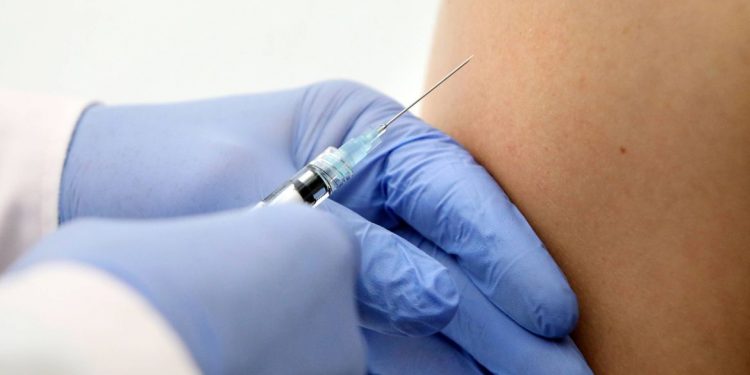 Covid-19: Anvisa aprova importação de 2 milhões de doses de vacina