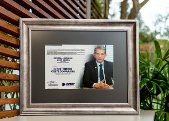 General Silva e Luna recebe o título de Benfeitor do Oeste do Paraná