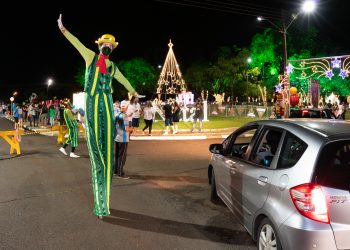 Natal de Luzes de Itaipu reforça turismo religioso da Catedral Nossa Senhora de Guadalupe, em Foz