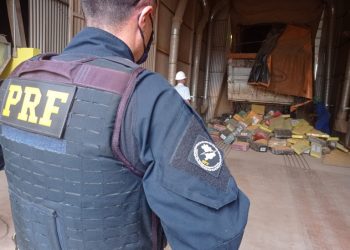 PRF apreende mais de 2,5 toneladas de maconha no oeste do Paraná