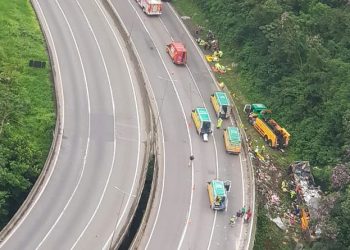 Vítimas do acidente na BR-376 embarcaram para o Pará na quarta