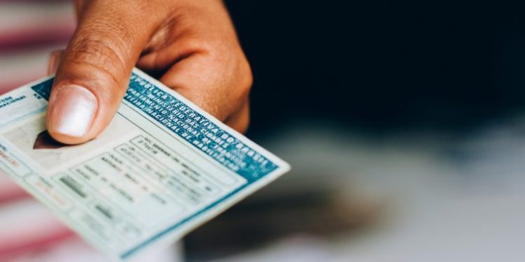 Carteira de motorista passa a valer por mais tempo