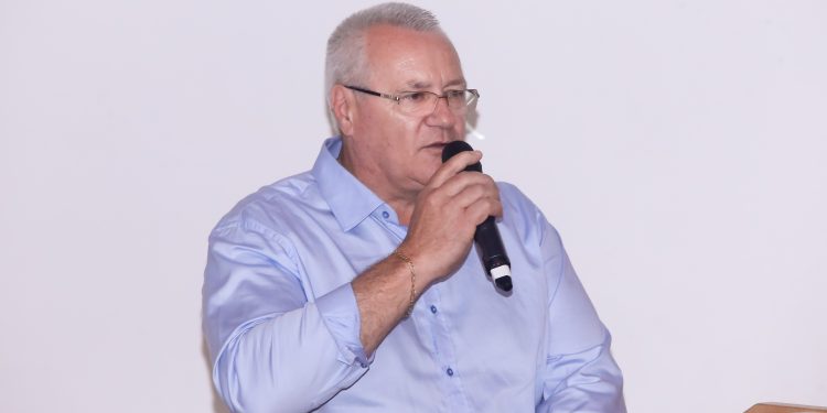 Prefeitos lindeiros se reúnem com Itaipu para apresentar demandas regionais