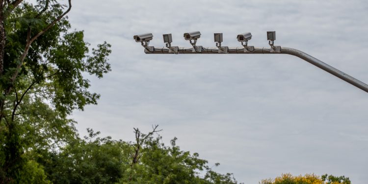 Câmeras com reconhecimento facial já estão operando na Vila A