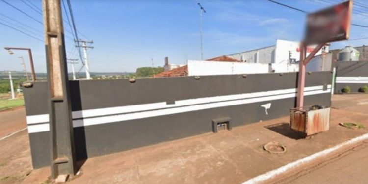 PM é preso em serviço após ser flagrado nu em prostíbulo de Goiás