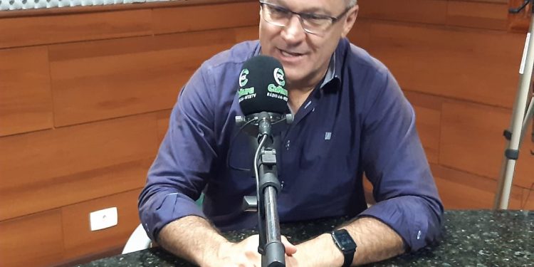Ney Patrício é entrevistado pelo programa Contraponto – A Voz do povo