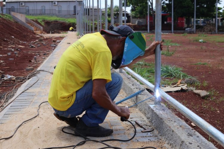 Prefeitura de Foz investe na construção de áreas de lazer no bairro Cidade Nova