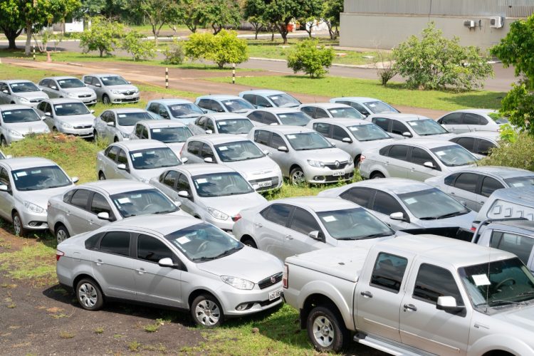 Usina de Itaipu vende mais de 100 veículos usados em leilão on-line