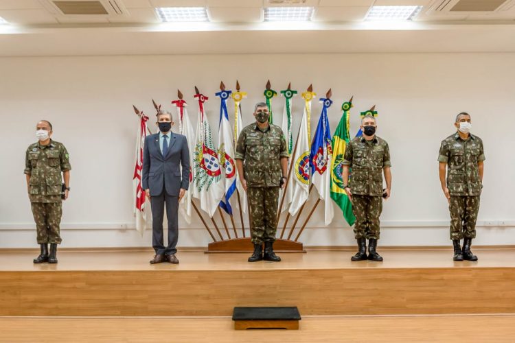 Exército troca comando em Foz do Iguaçu
